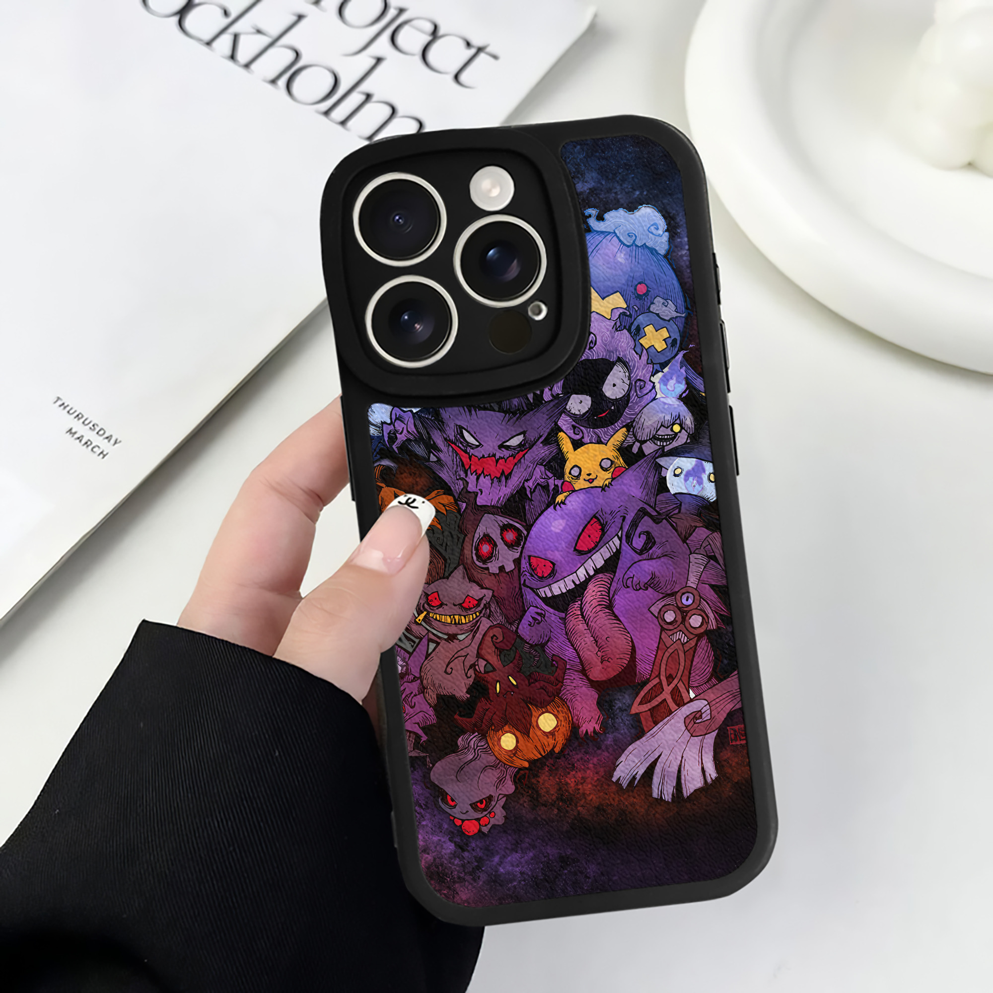 （画像用） ポケットモンスター Pokémon 【iPhone 16シリーズ対応】シリコンスマホケース（レザー調） 材質：シリコン